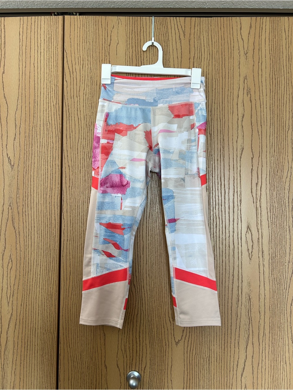 tek gear Multi-Color Watercolor Print Leggings with Coral Panels